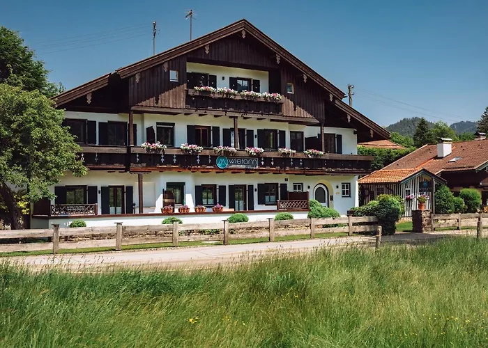 Wiefarn Apartments - Ferienwohnungen in Bad Wiessee am Tegernsee